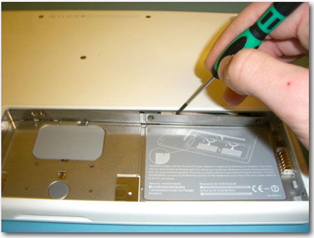 Replacing your MacBook&rsquo;s hard drive